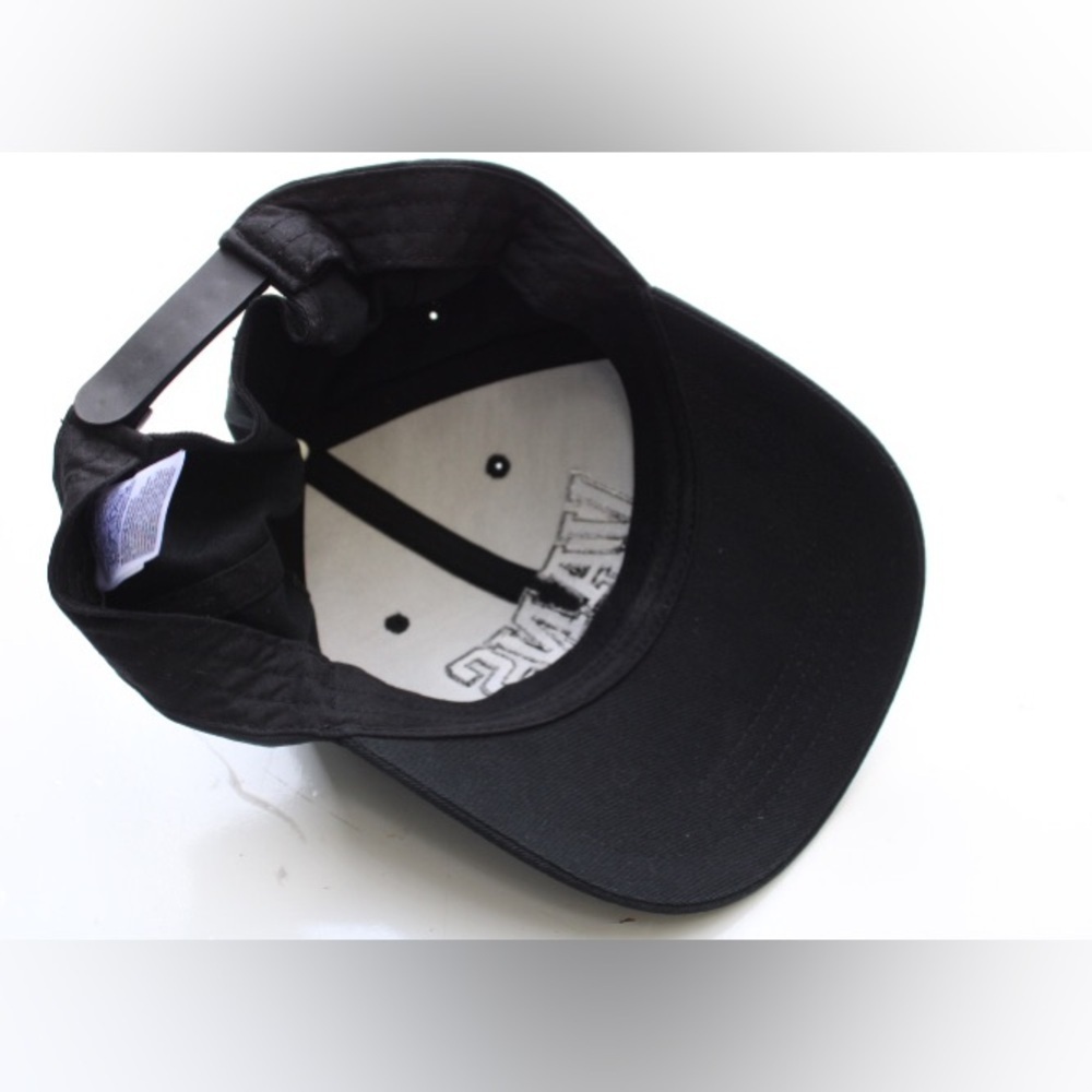 Vans hat - Picture 5 of 11